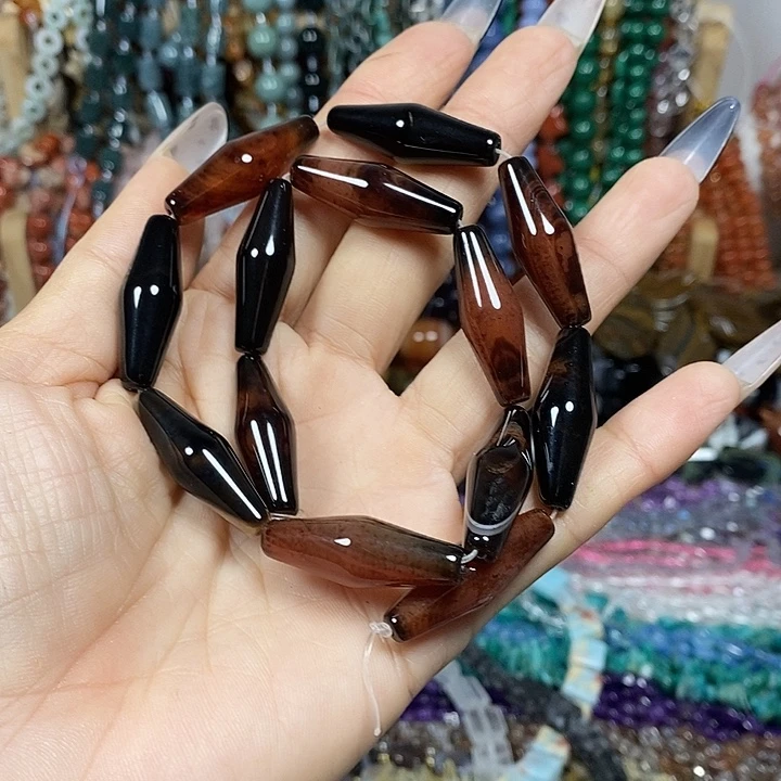 玛瑙/玉髓未镶嵌珠宝半成品梦幻玛瑙卡10*29mm
