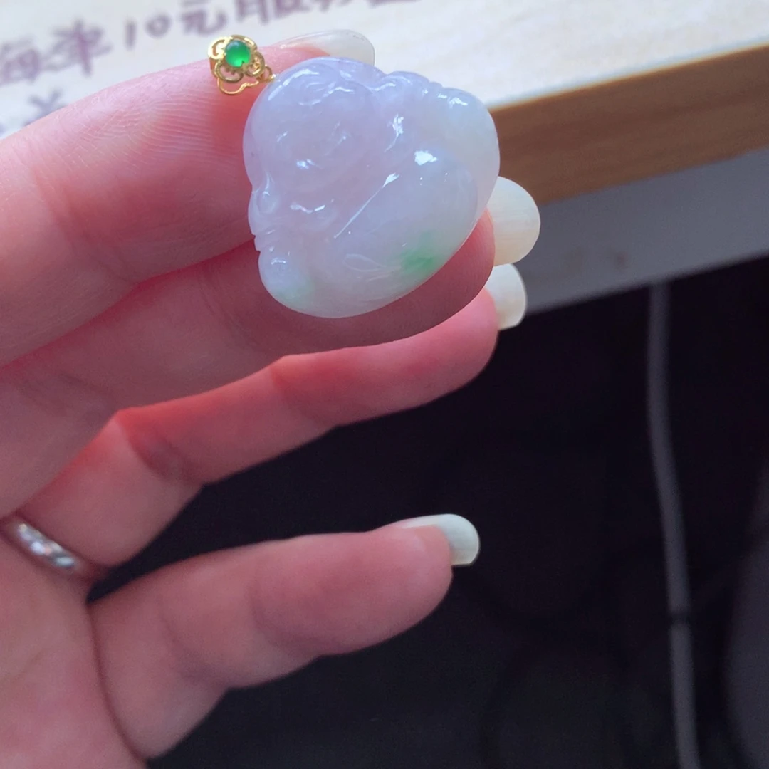 翡翠颈饰18K金镶嵌吊坠