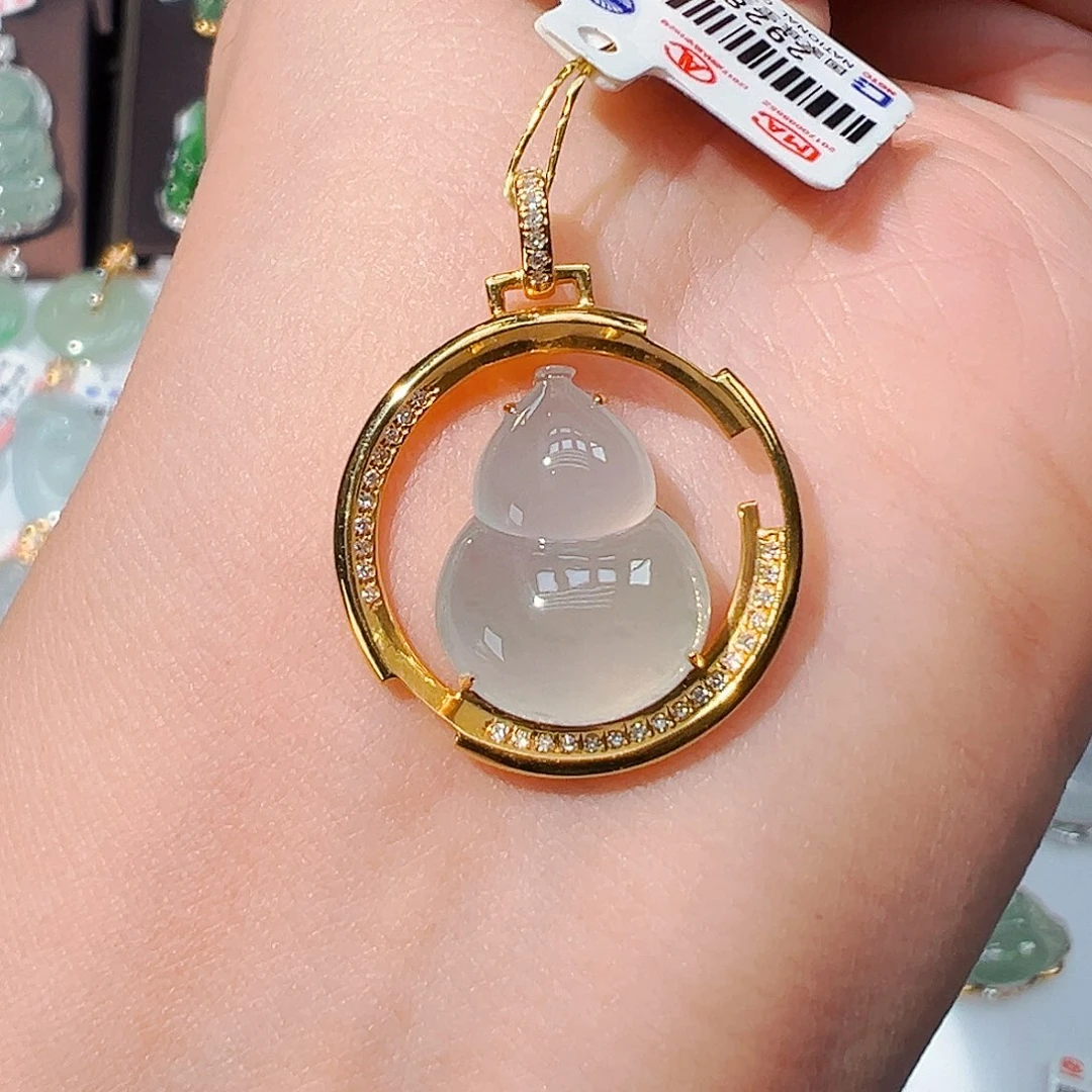 吊坠(不含链)18K金镶嵌翡翠葫芦