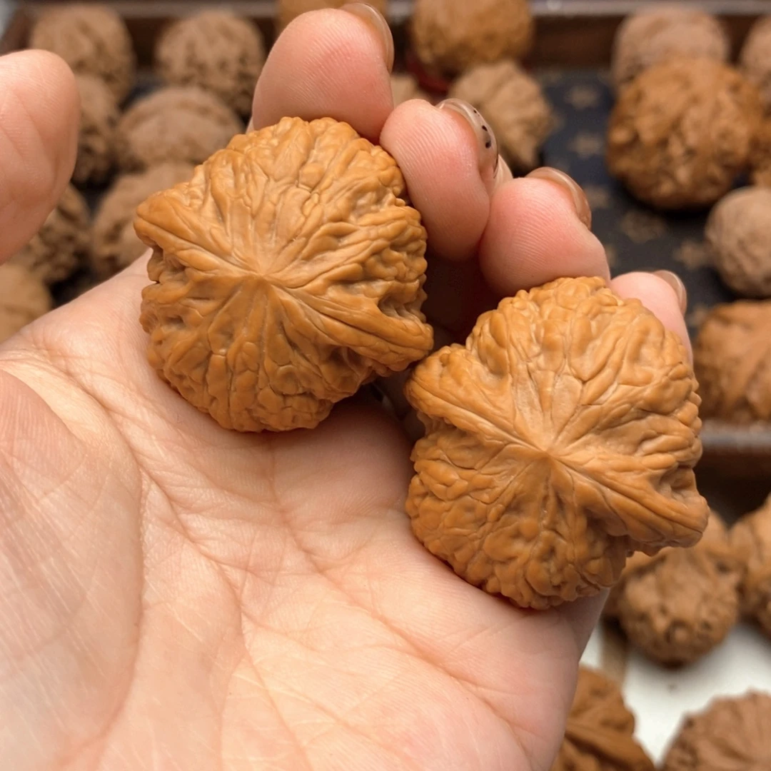小***花文玩核桃把件227号铁锤妹妹