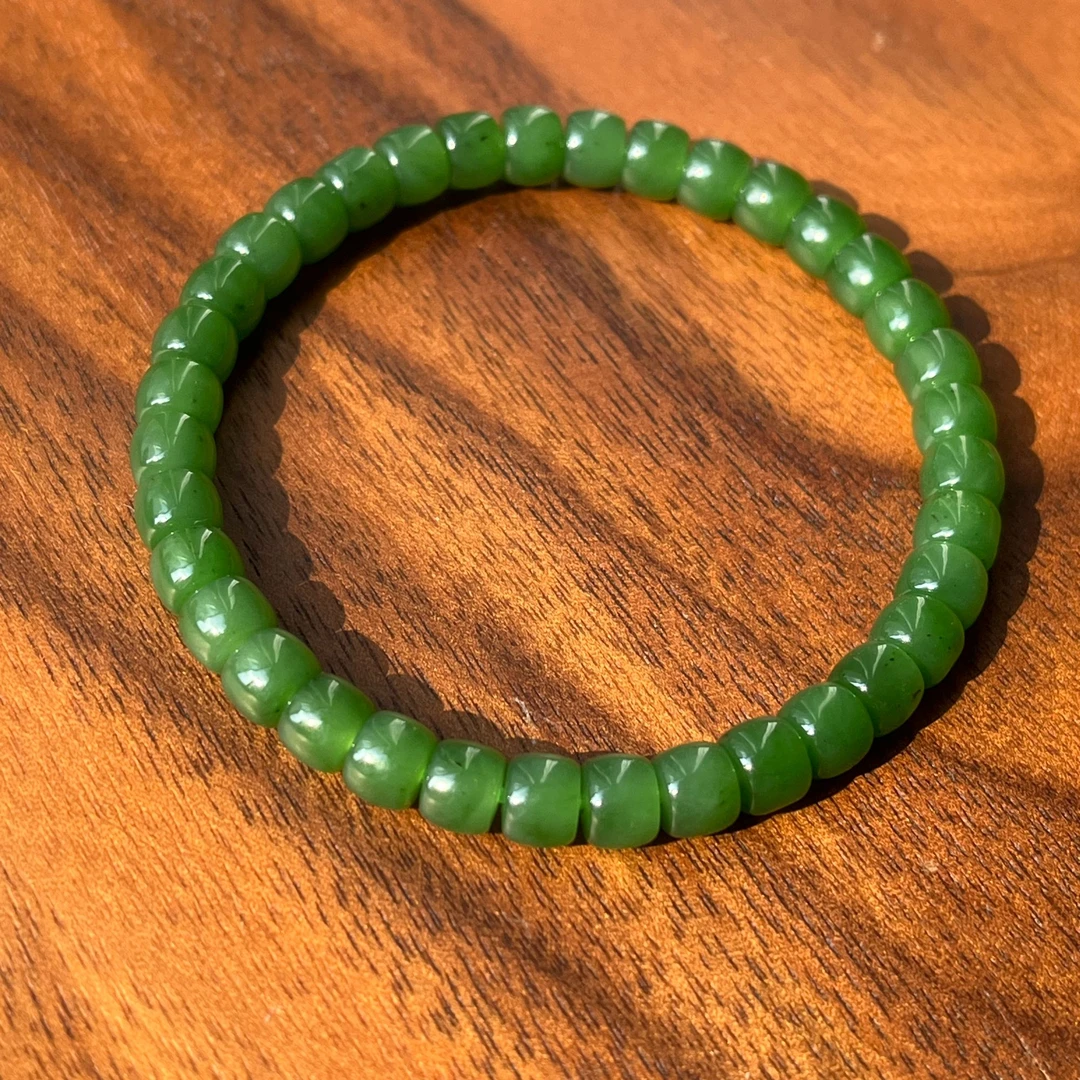 新疆爱思尔和田玉碧玉直切手串DG0210-04（多样性发货）