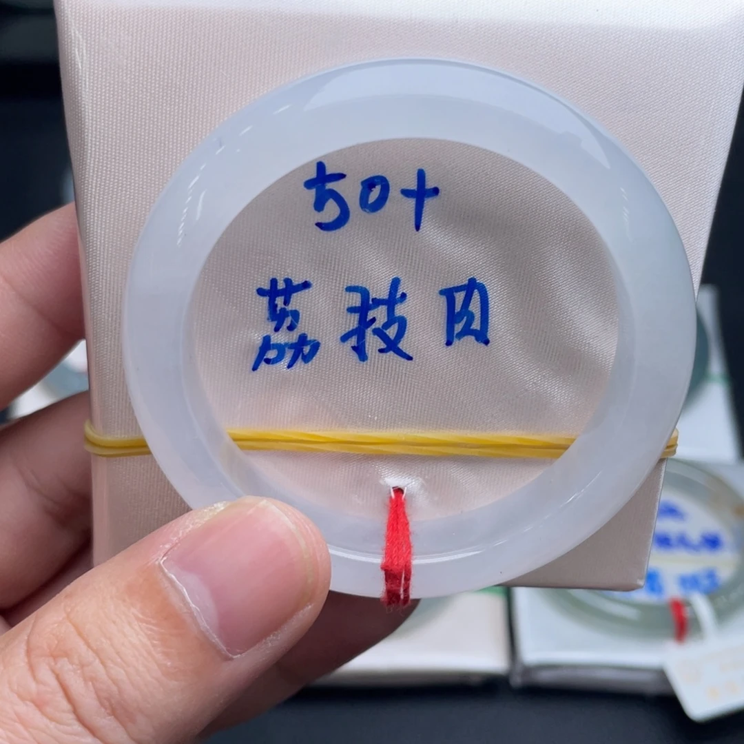 翡翠未镶嵌手镯翡翠手镯16