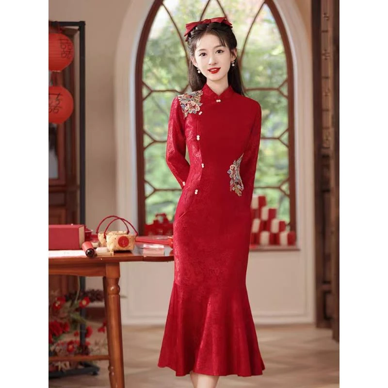 红色鱼尾旗袍礼服订婚裙女2025新款敬酒服新娘结婚便装秋冬季中式