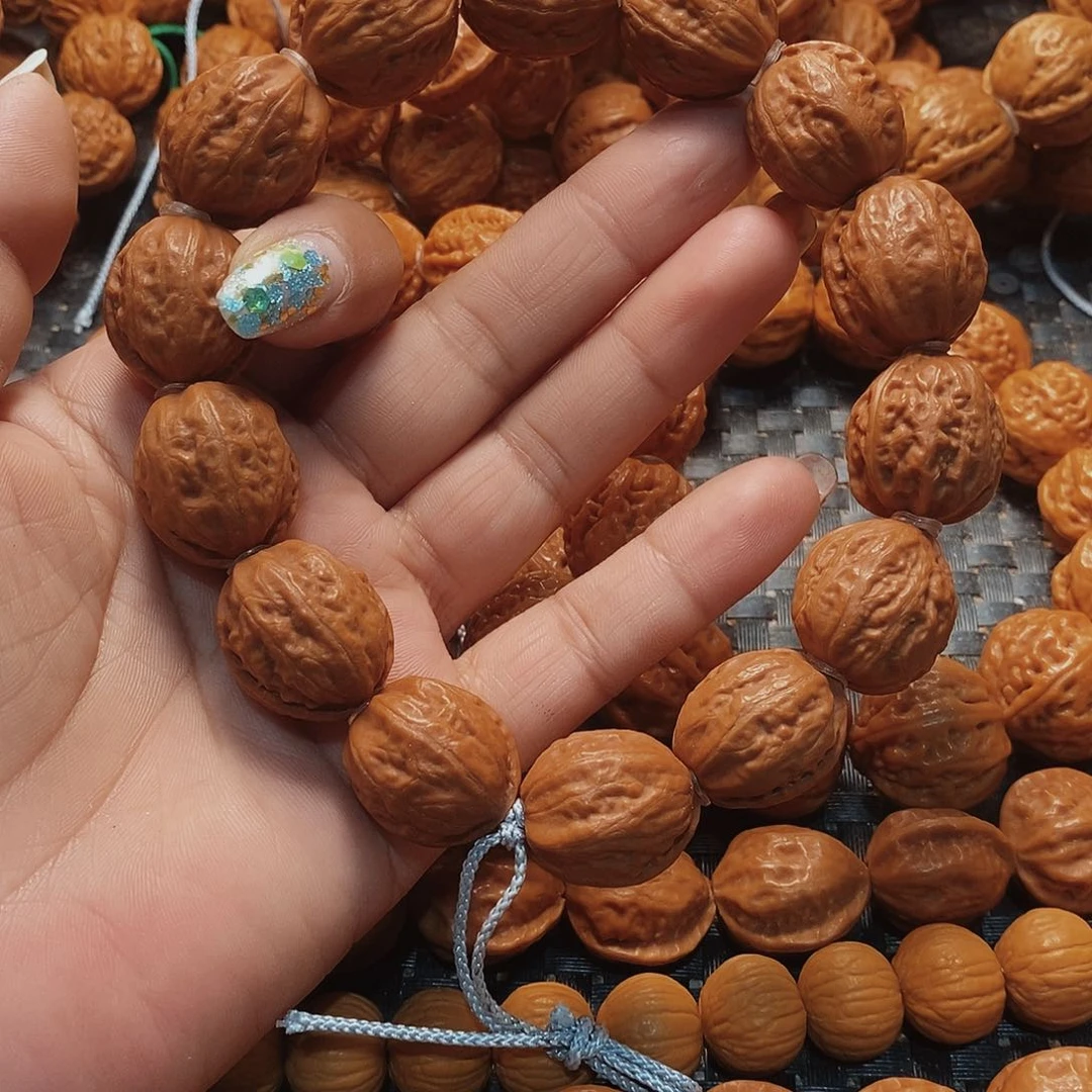 文玩核桃手串粗筋