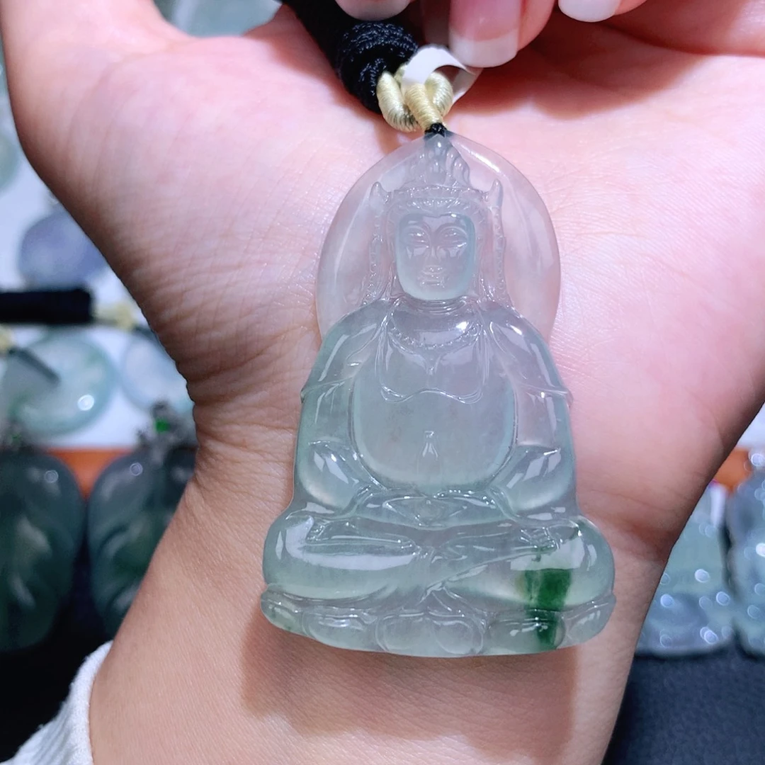 颈饰未镶嵌翡翠素衣