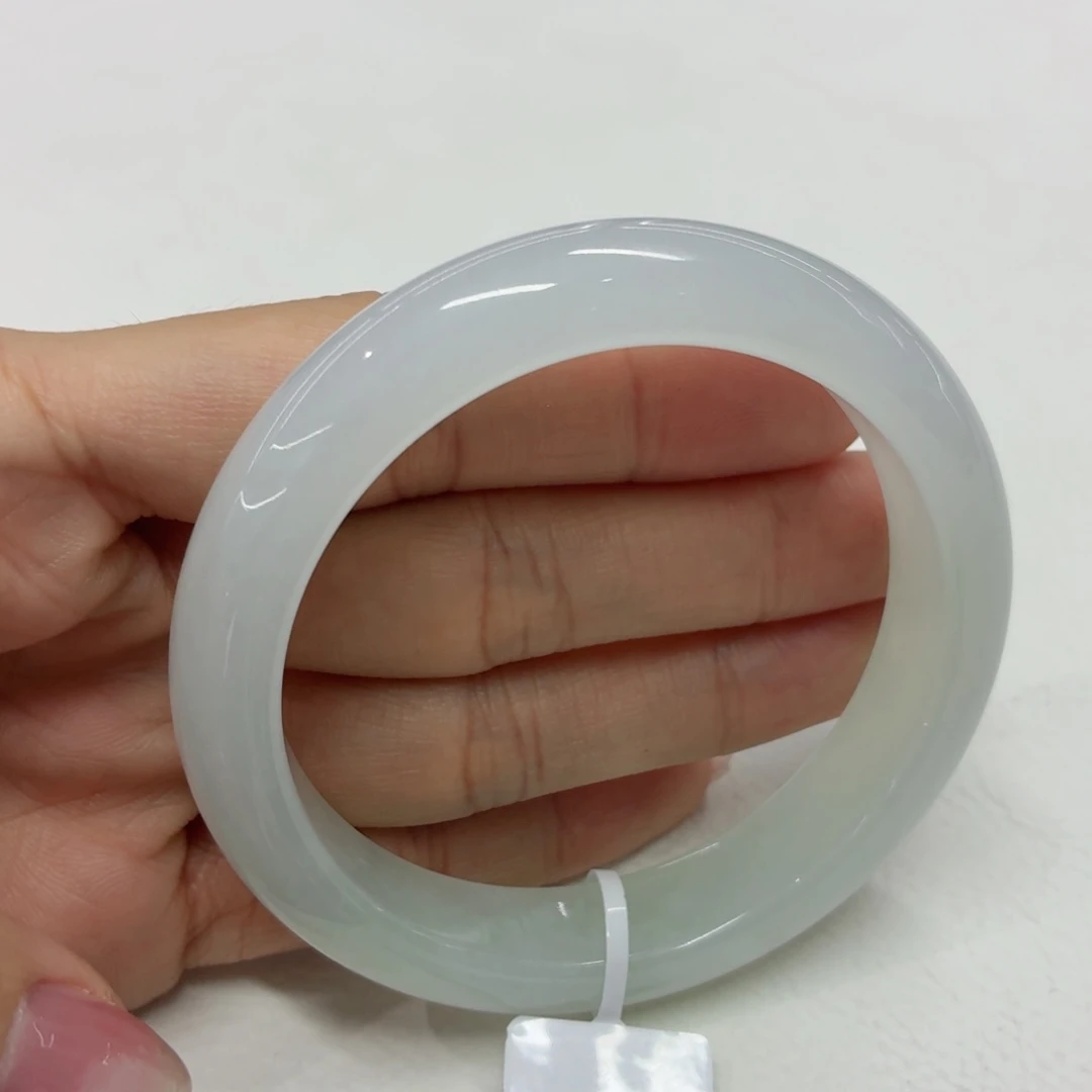 翡翠未镶嵌手镯缅甸翡翠手镯55白月光起胶