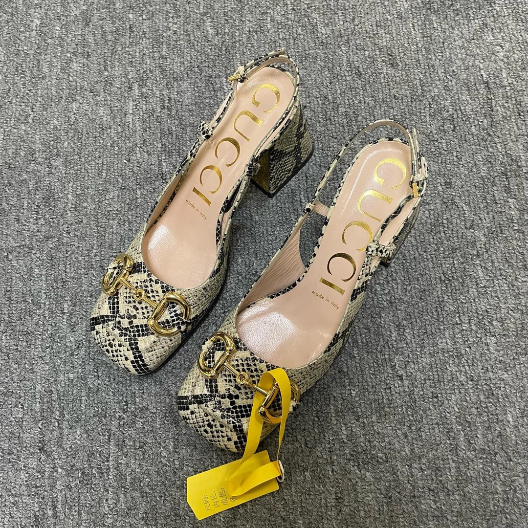 99新 GUCCI/古驰 圆头马衔扣粗跟高跟鞋  37码/8656