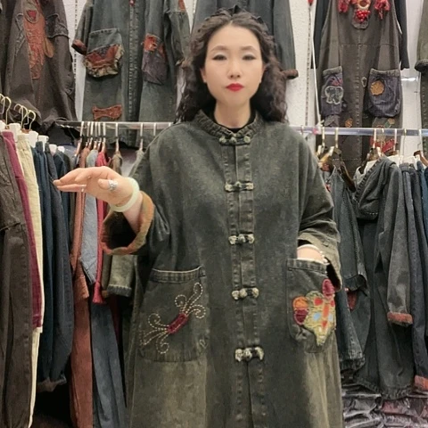 刺绣招财猫牛仔如意外套