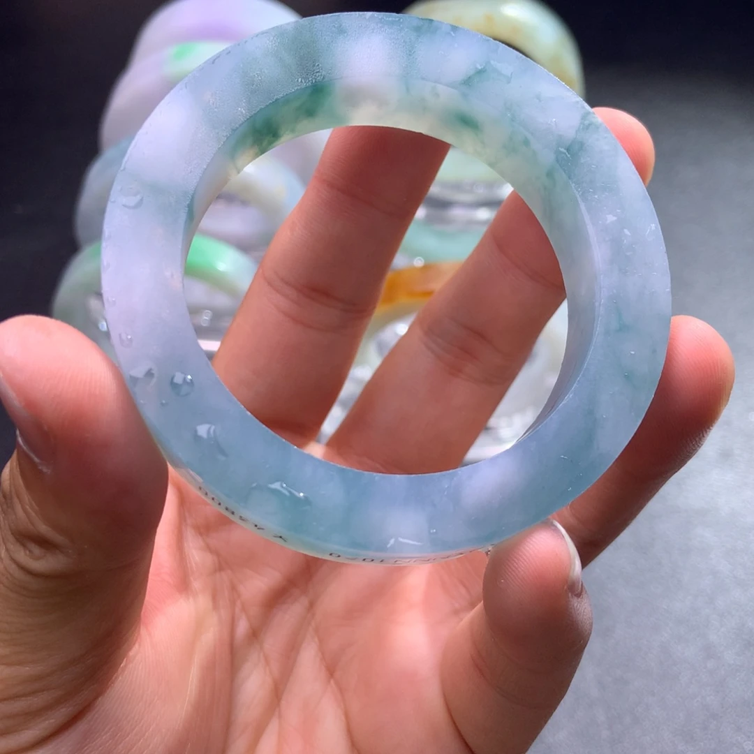 定制翡翠未镶嵌手镯定制