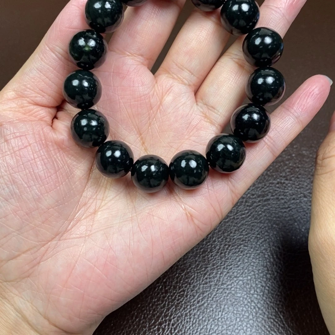 用***7和田玉未镶嵌手链