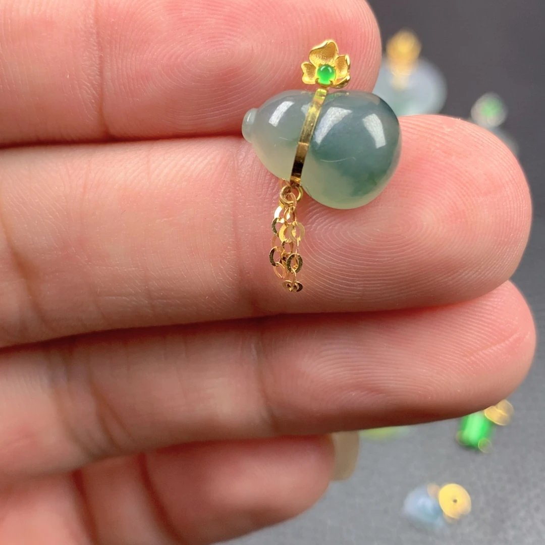 【闪购商品】翡翠18K金镶嵌颈饰翡翠