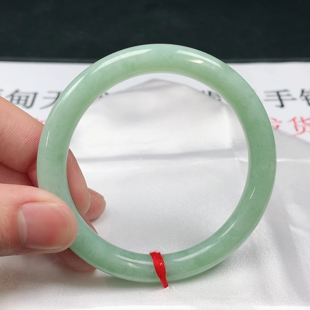 翡翠手镯未镶嵌圈55