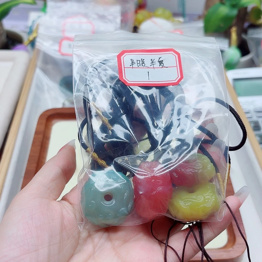 半***夏玛瑙/玉髓未镶嵌手链盐源21