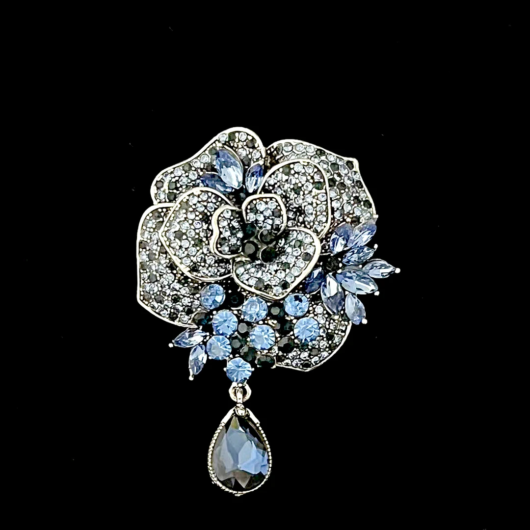 锌合金仿水晶胸针 xz4767山茶恋人.蓝