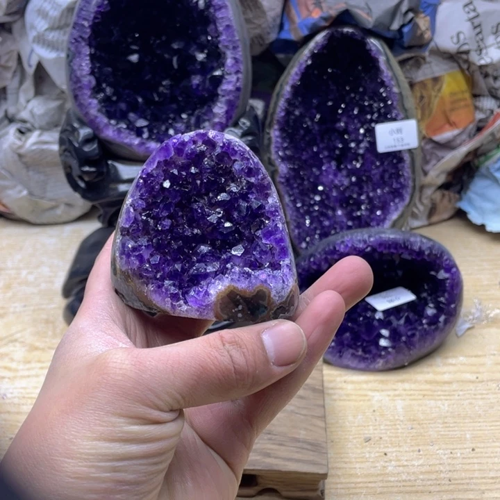 未镶嵌大型摆件（非配饰）水晶