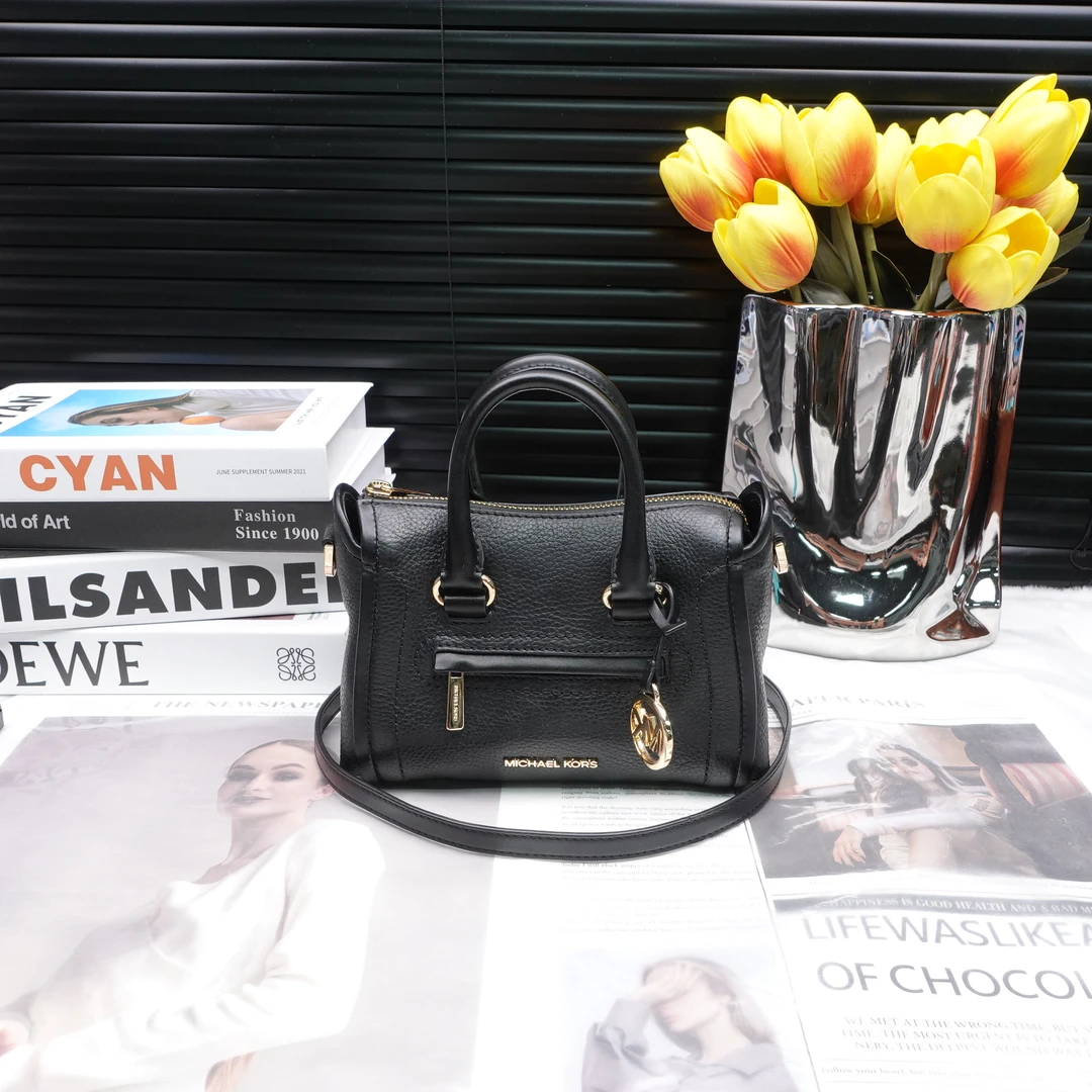 95新 MICHAELKORS/迈克高仕 单肩包/T10229820