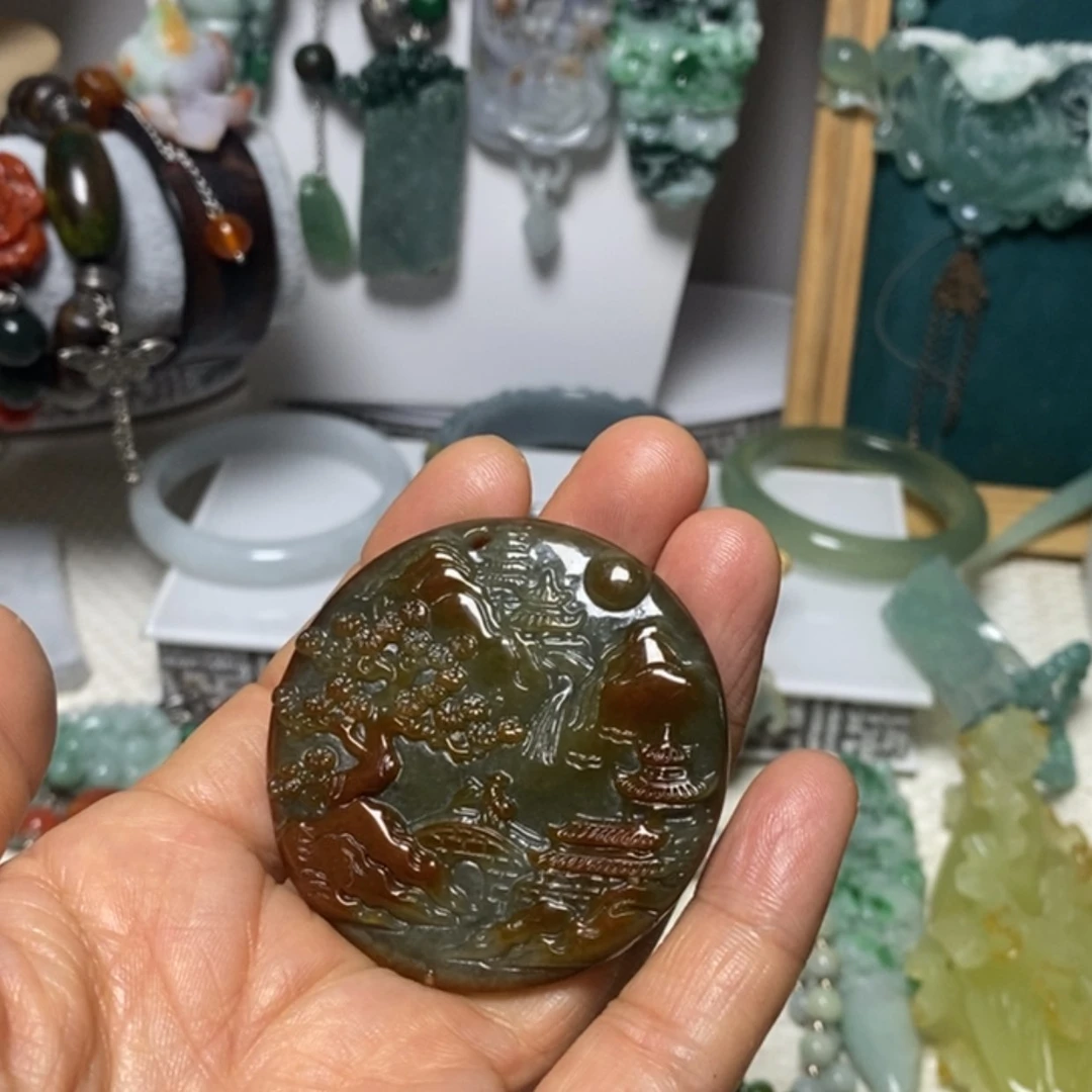 【闪购商品】翡翠吊坠(赠链)未镶嵌