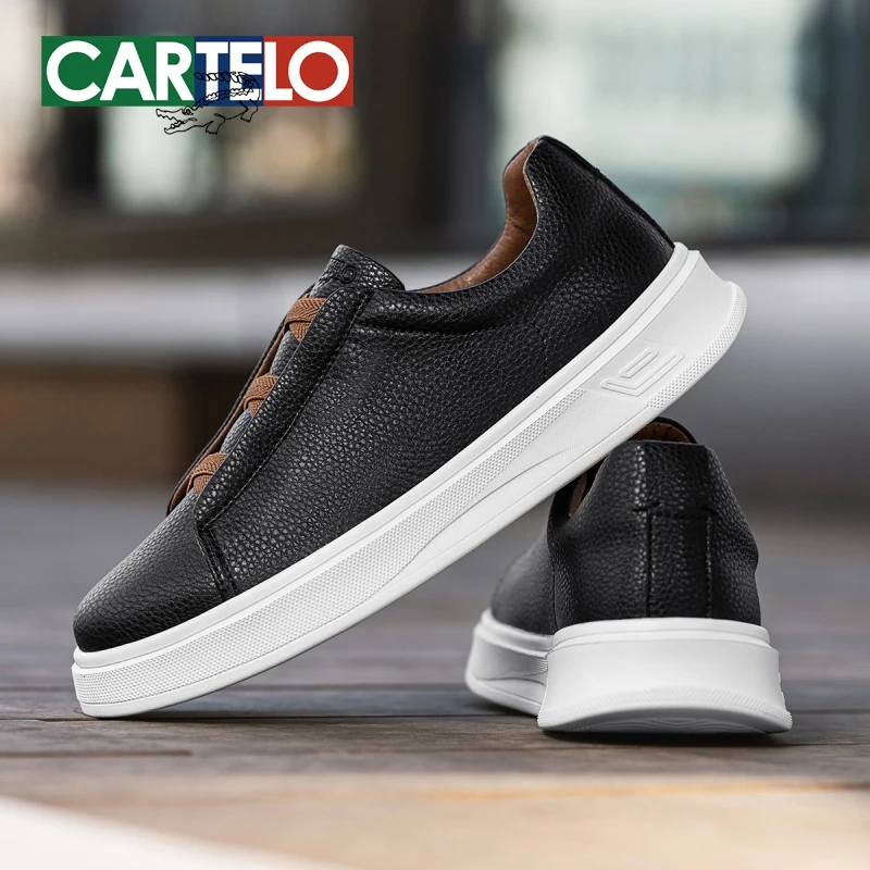 卡帝乐鳄鱼一脚蹬休闲男鞋2025秋冬新款松紧套脚黑色软底男士皮鞋