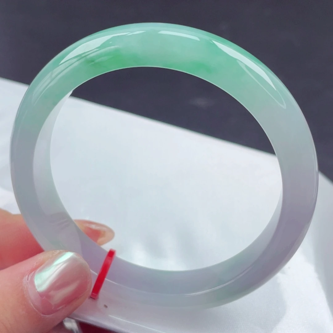 翡翠未镶嵌手镯56圈口