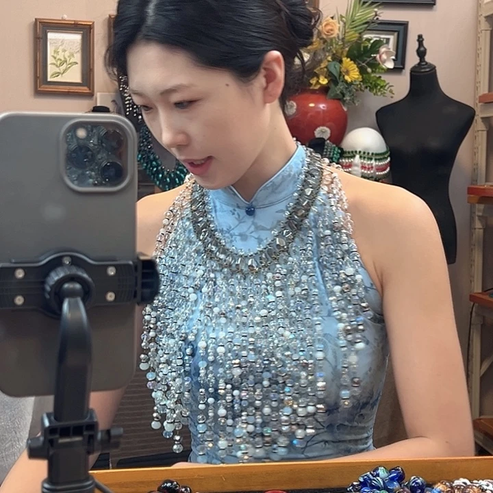 自***约颈饰玻璃编号101 一套