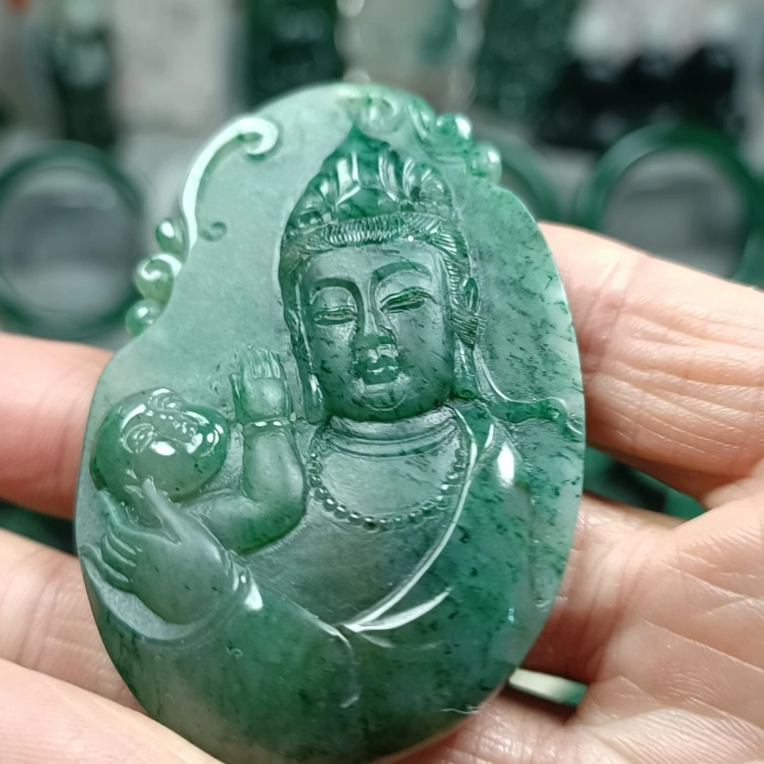 独山玉未镶嵌送子观音