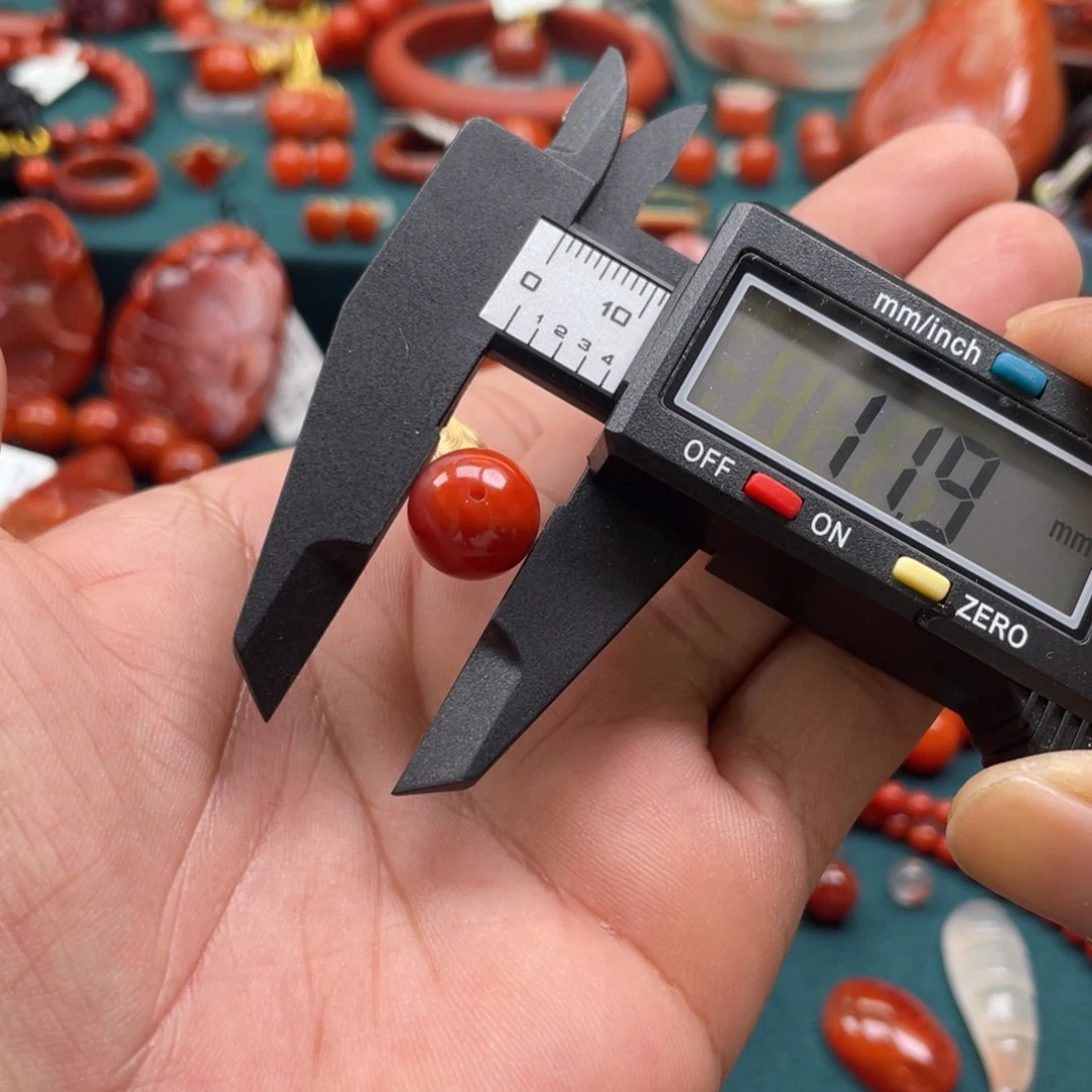 南红玛瑙未镶嵌川料南红单珠11.9mm