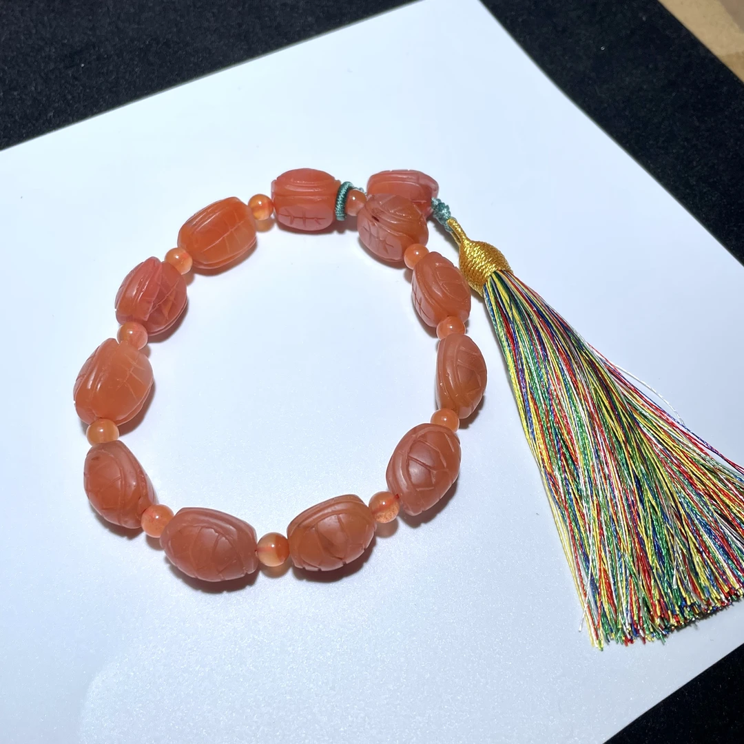 富甲天下 立体雕南红手持 KT24102129