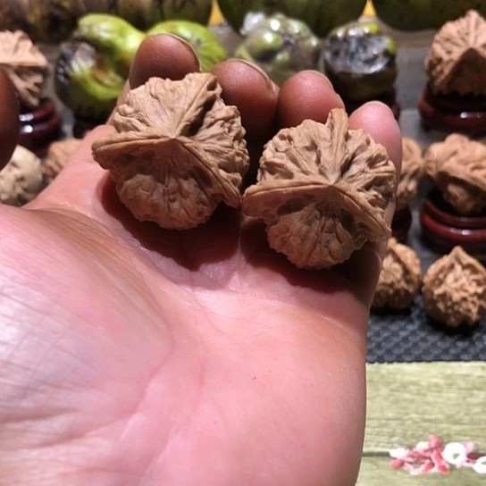 桃核吊坠核桃核桃