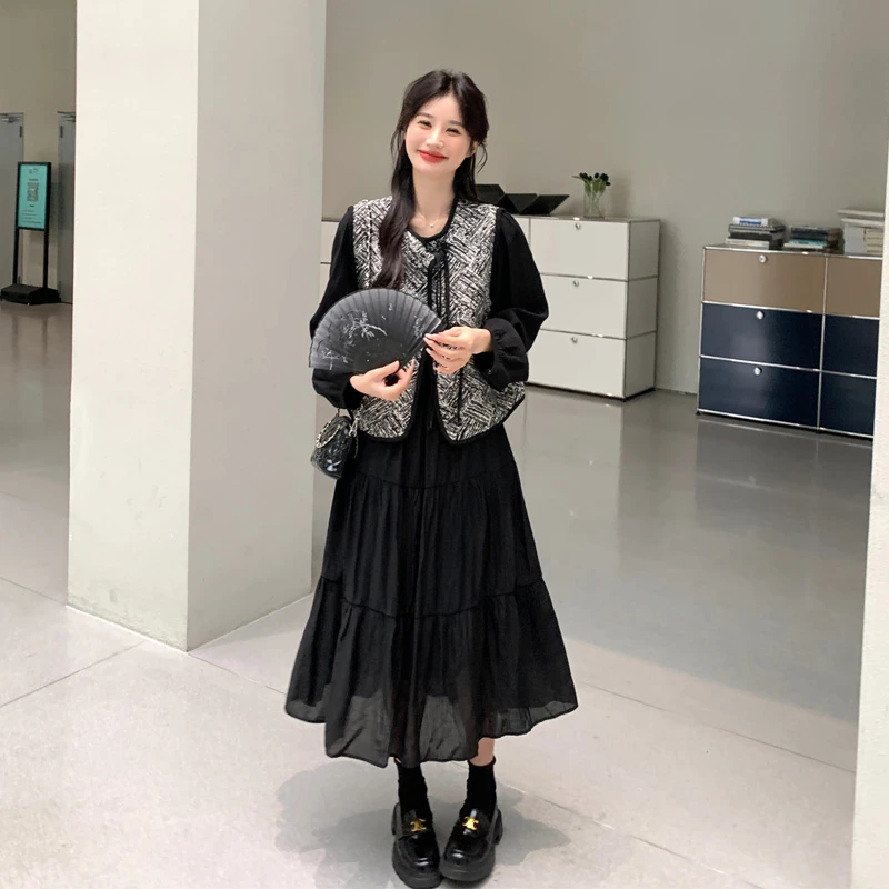 新中式国风连衣裙套装女2025春秋新款氛围感提花马甲小黑裙两件套