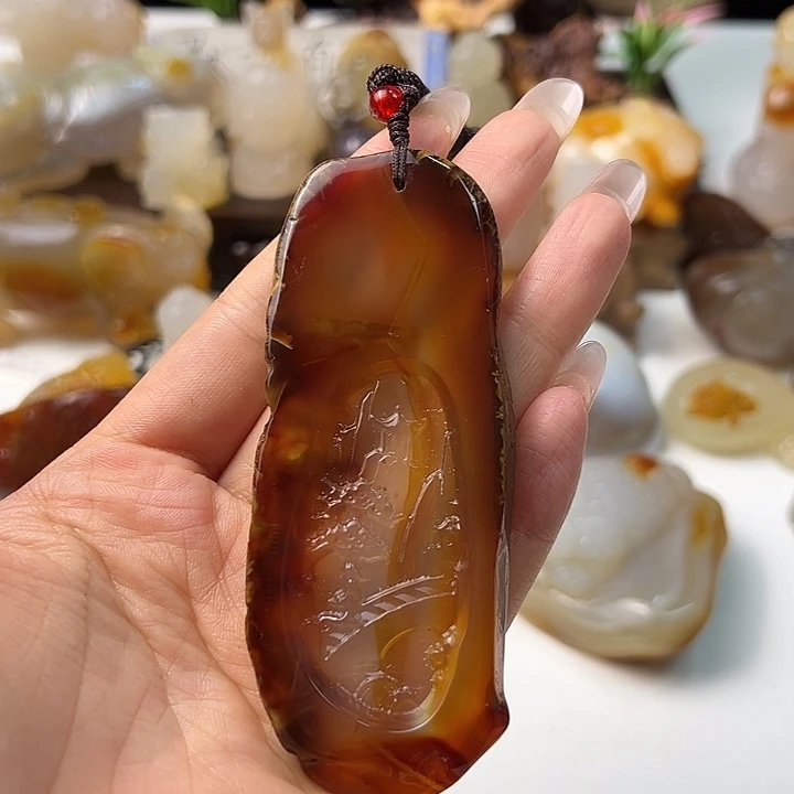 玛瑙/玉髓颈饰未镶嵌