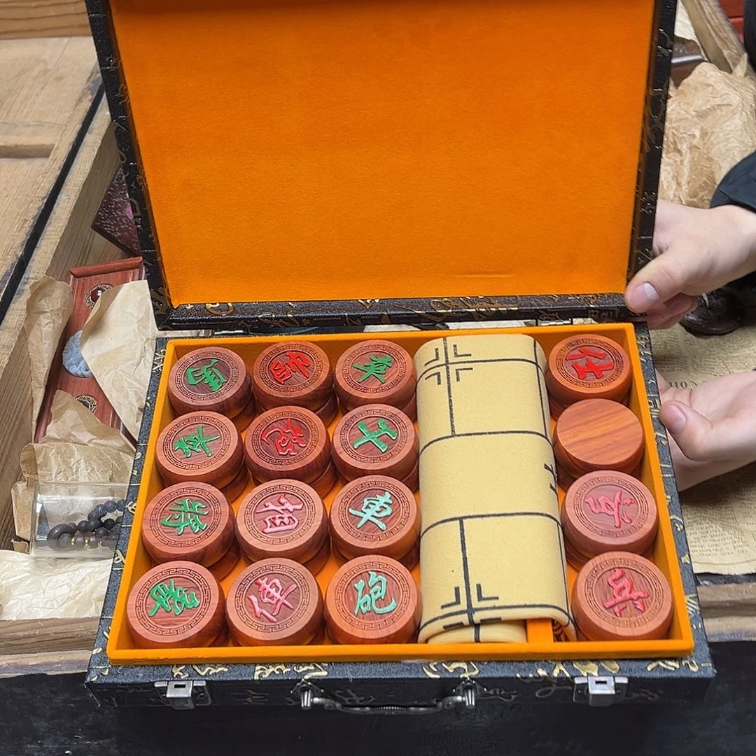 大叶紫檀（黑酸枝木类）