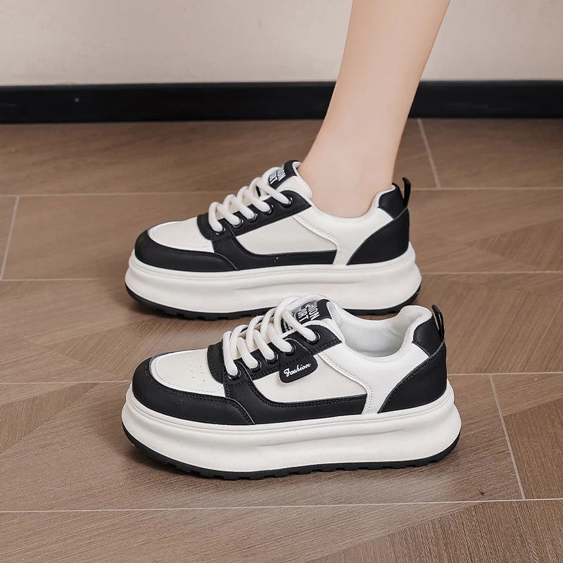 2025年春季新款小白鞋休闲轻便板鞋厚底时尚女鞋ins韩版百搭鞋516