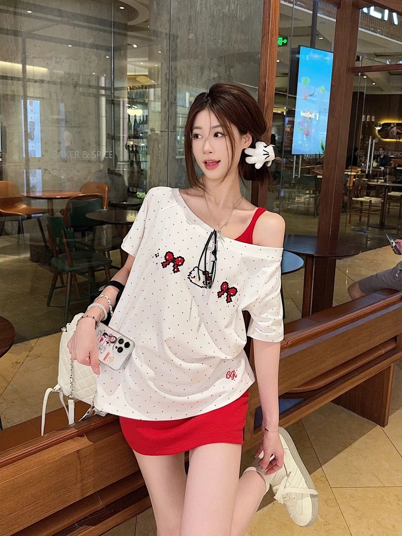韩系减龄kitty猫斜肩波点短袖T恤上衣高腰显白短裙夏季搭配一整套