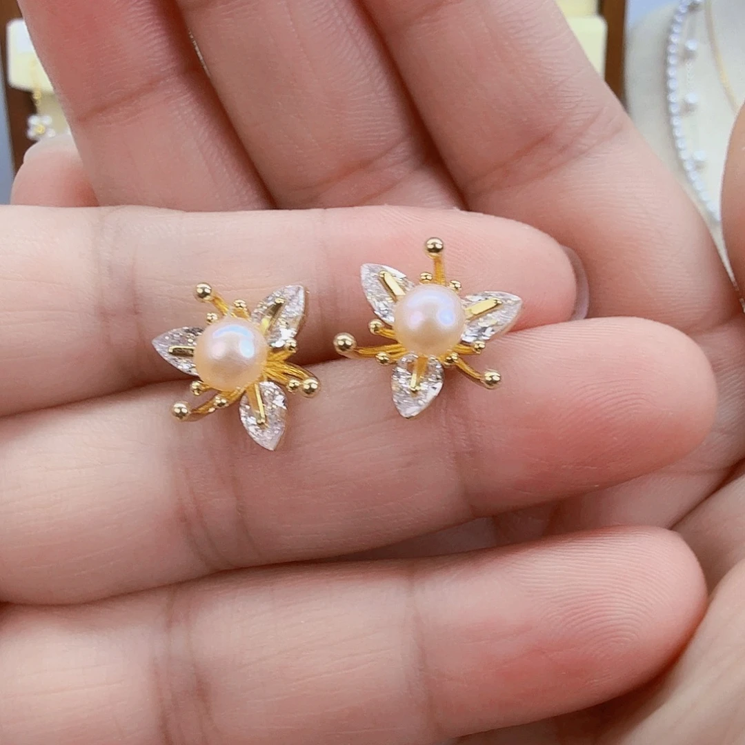 耳饰未镶嵌淡水珍珠