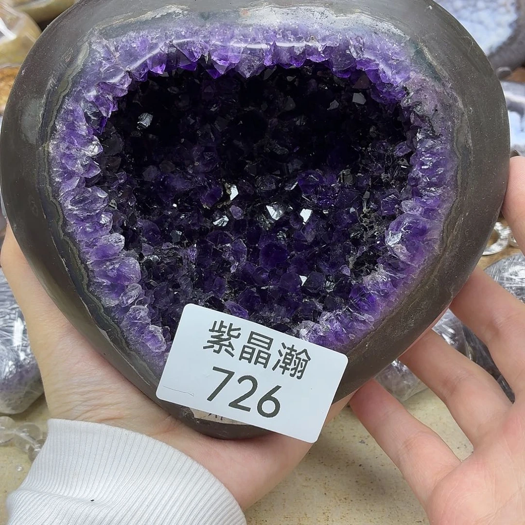 玛瑙/玉髓未镶嵌珠宝奇石