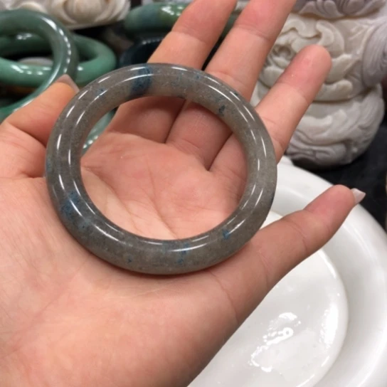 未镶嵌石英质玉珠宝半成品?***?