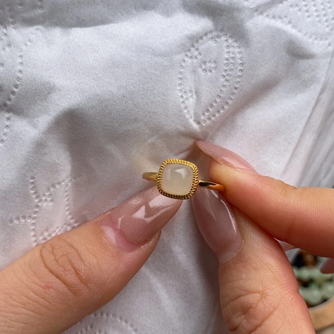 和田玉冰藕粉方糖戒指银S925镶嵌