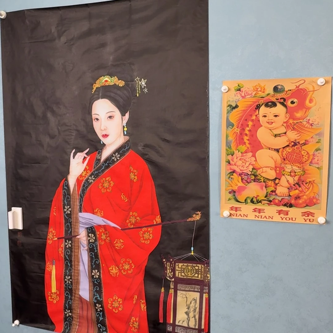 年画花瓶等装饰品