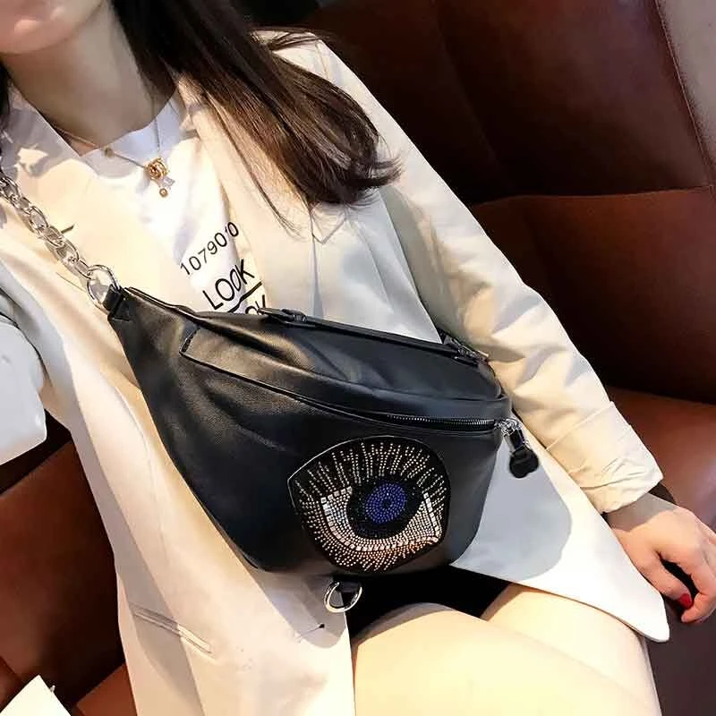 新款2025时尚大容量镶钻真皮胸包女包个性洋气百搭水钻单肩斜挎包