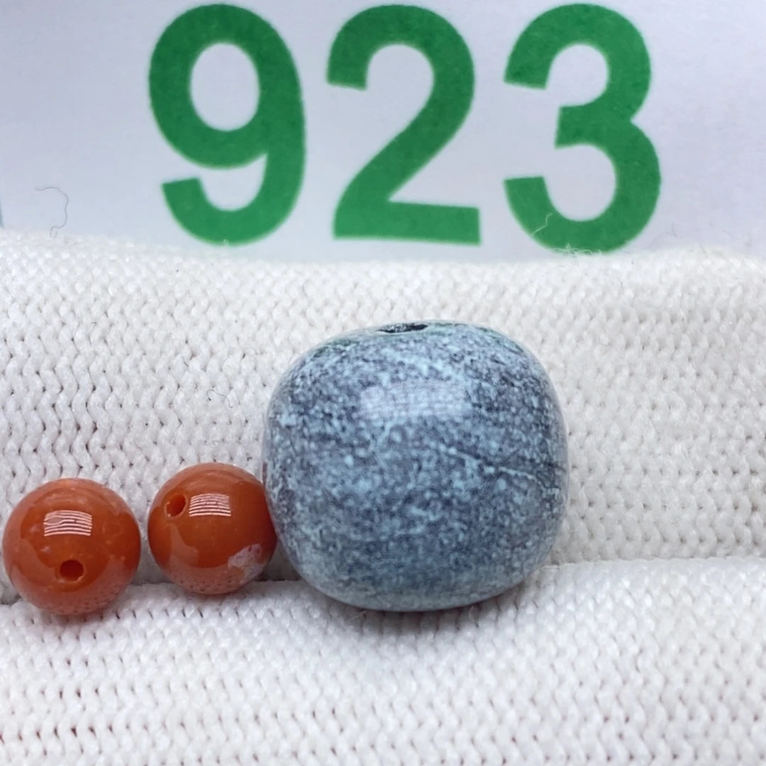 南红玛瑙未镶嵌珠宝奇石