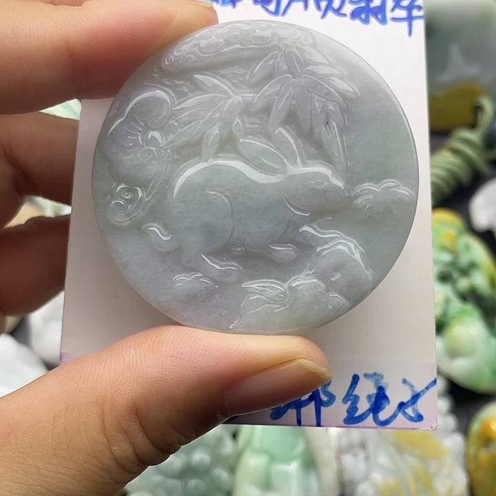 翡翠未镶嵌颈饰天然翡翠