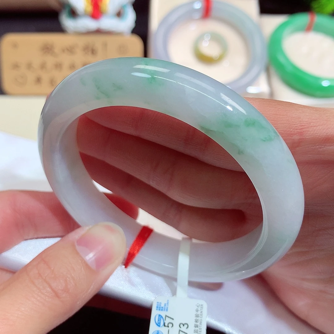 翡翠未镶嵌手镯273