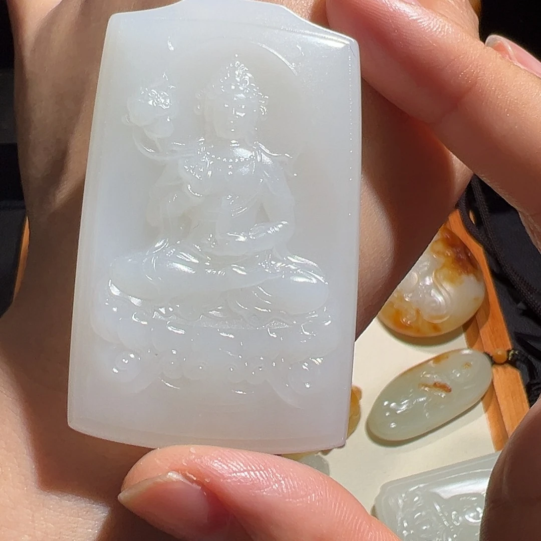 和田玉未镶嵌挂件郑*元