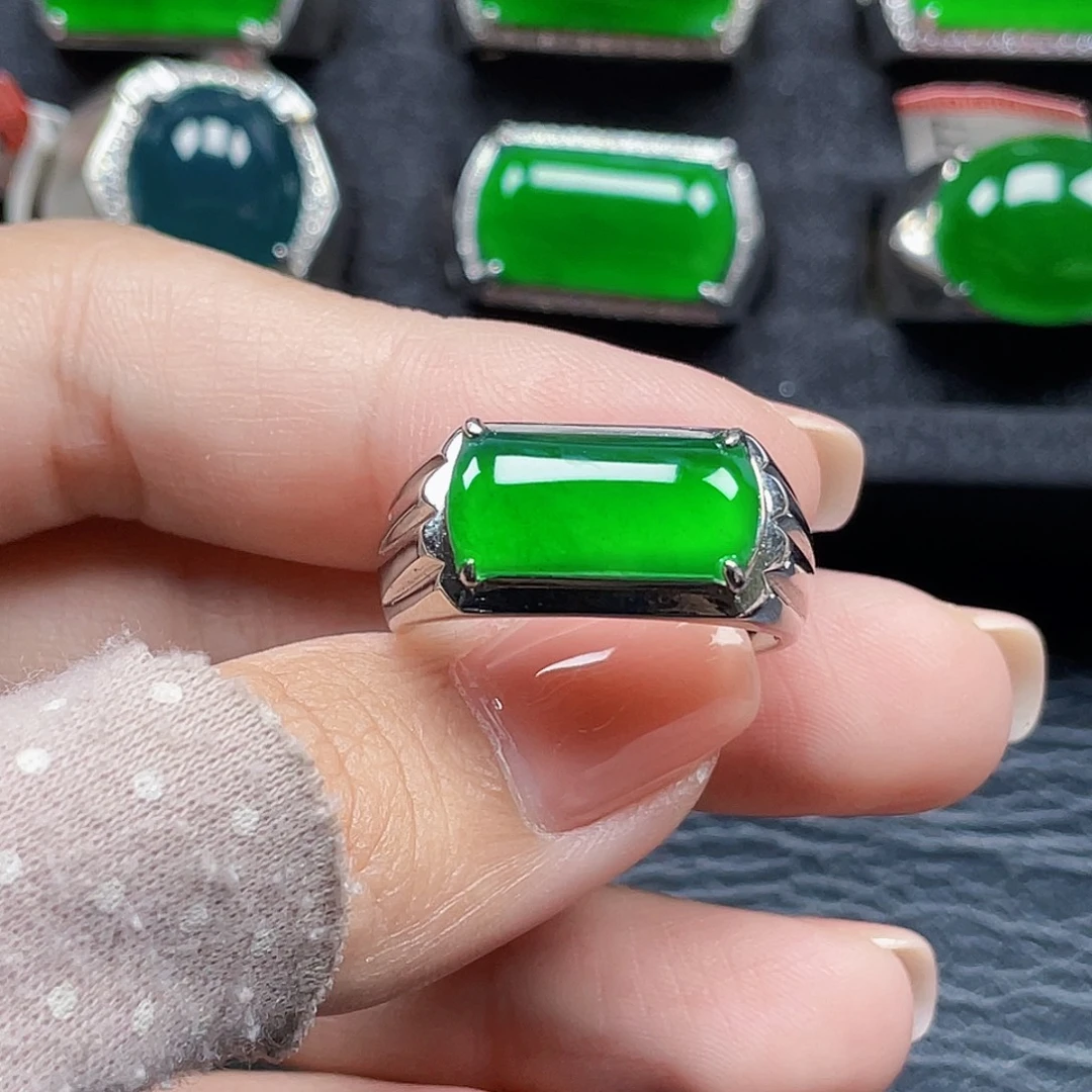 翡翠银S925镶嵌戒指天然A货翡翠没运费险3656