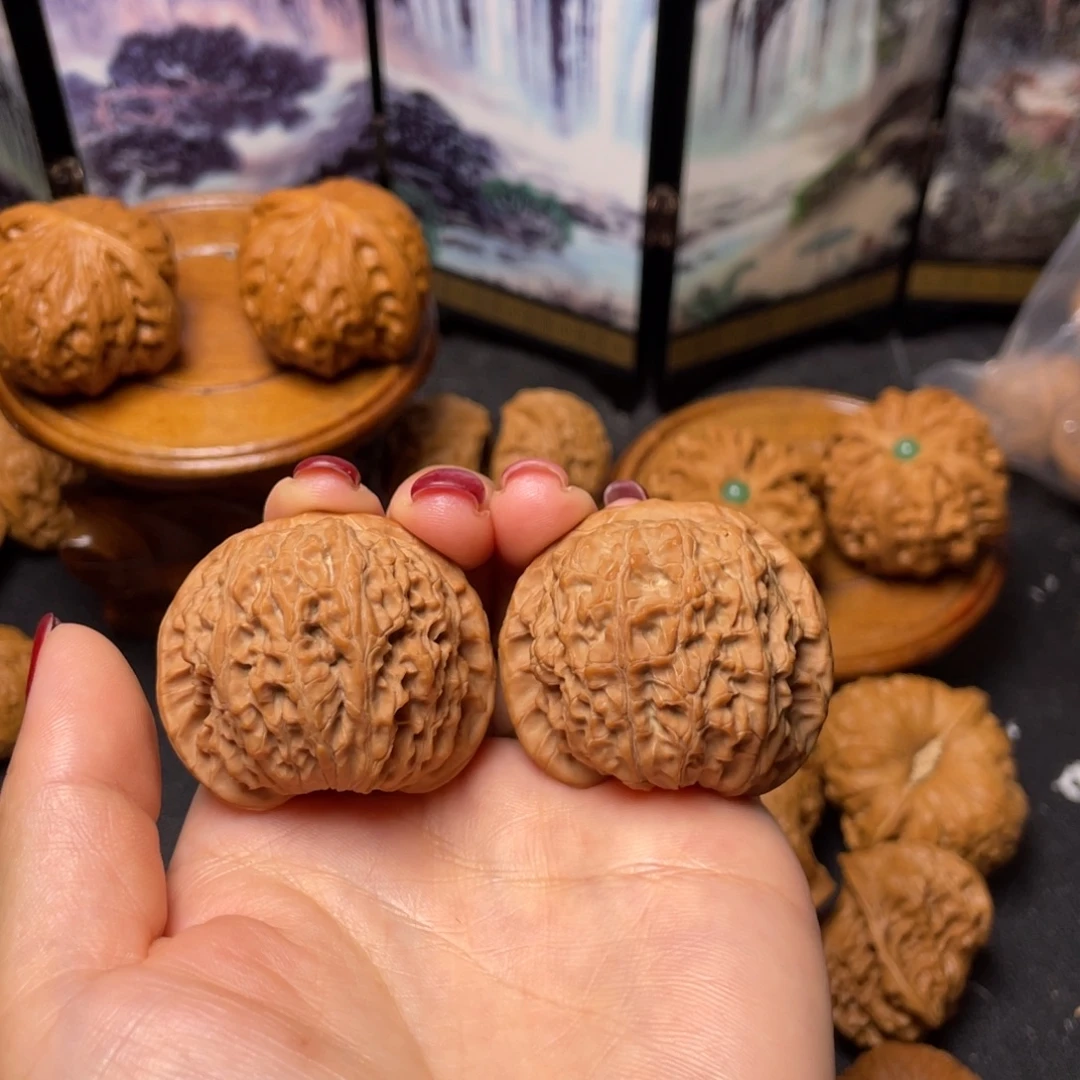 秋***鱼把件文玩核桃41血麒麟