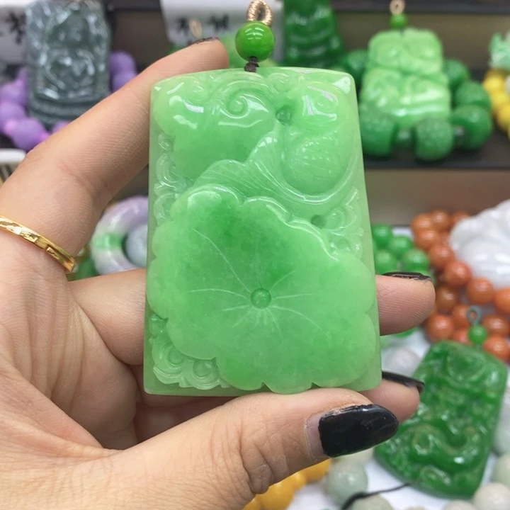 天***福翡翠未镶嵌手链项链12
