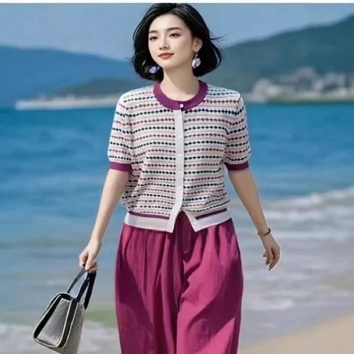 2025夏季显瘦法式条纹设计感针织开衫洋气时尚薄款休闲短款针织衫