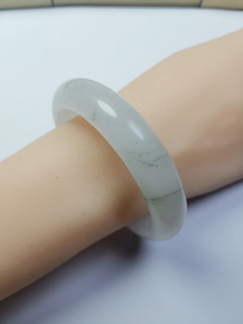 50号m-55-55圈口-天然正品-精品高货--漂亮--天山翠天然玉石