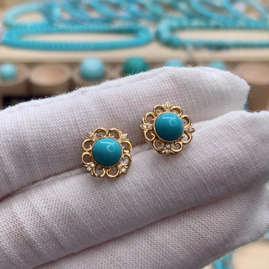 18K金镶嵌绿松石珠宝奇石