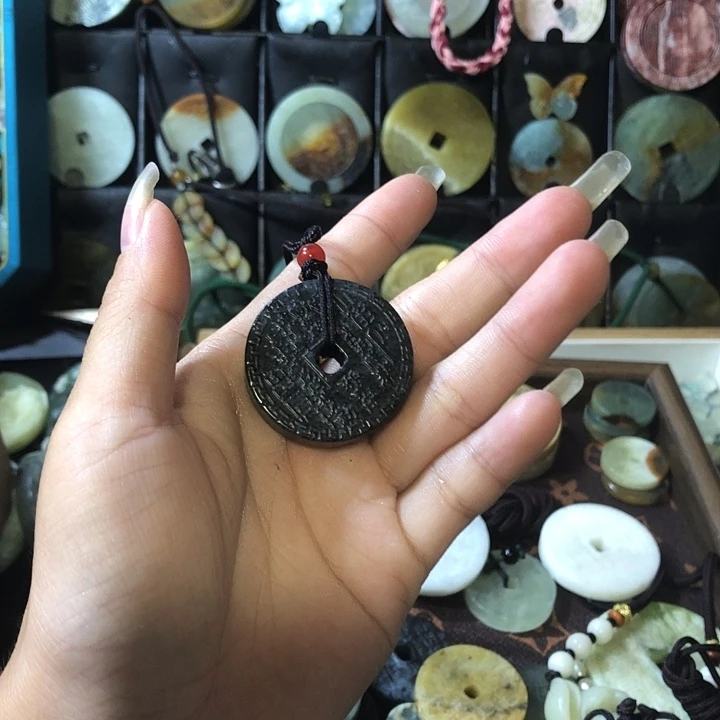 岫玉未镶嵌岫玉挂件